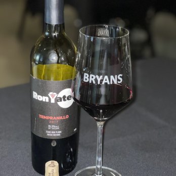 Bryans On 290 - Wine - Tempranillo 2017 - New American Near Me - Johnson City, Texas