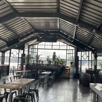 Frying Pan NYC - Bars Near Me - New York, New York