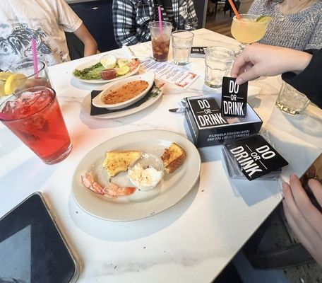 Café Marina & Woodley's Bar by null