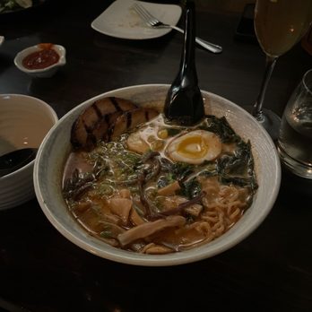 Star Sushi & Bar - Chashu Ramen - Ramen Near Me - Seattle, Washington Star Sushi & Bar - Chashu Ramen - Ramen Near Me - Seattle, Washington
