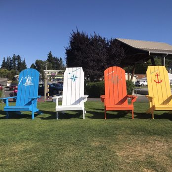 Kingston Ferry Terminal - There's a cute park to hang at while You wait for the ferry to arrive. - Ferries Near Me - Kingston, Washington Kingston Ferry Terminal - There's a cute park to hang at while You wait for the ferry to arrive. - Ferries Near Me - Kingston, Washington