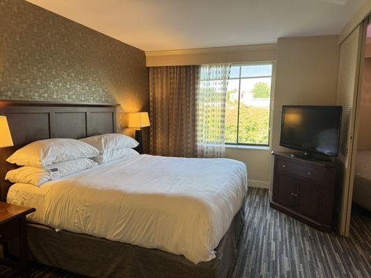 Sheraton Suites Akron Cuyahoga Falls