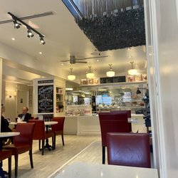 Dog Tag Bakery - Inside