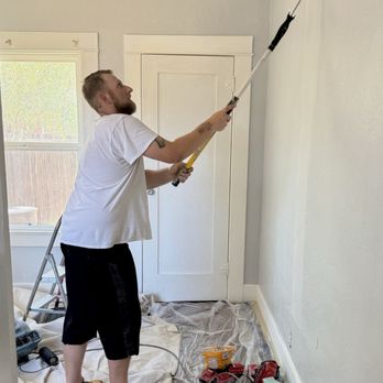 Clean Cut Builders - Jeff, painting the dark "3rd BR" (required double primer coat!) 7/2025 - Flooring Near Me - Tucson, Arizona Clean Cut Builders - Jeff, painting the dark "3rd BR" (required double primer coat!) 7/2025 - Flooring Near Me - Tucson, Arizona