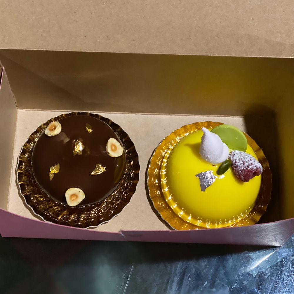 La Tulipe Desserts - Hazelnut chocolate preferable vs Passionata for kiddos - Bakeries Near Me - Mount Kisco, New York