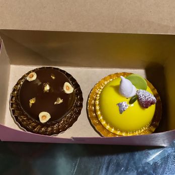La Tulipe Desserts - Hazelnut chocolate preferable vs Passionata for kiddos - Bakeries Near Me - Mount Kisco, New York La Tulipe Desserts - Hazelnut chocolate preferable vs Passionata for kiddos - Bakeries Near Me - Mount Kisco, New York