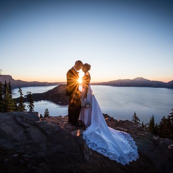 Pete Erickson Photography - Sunrise wedding at Crater Lake National Park. - Session Photography Near Me - Bend, Oregon Pete Erickson Photography - Sunrise wedding at Crater Lake National Park. - Session Photography Near Me - Bend, Oregon