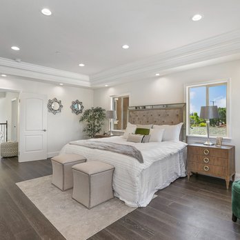 SQUARE V INTERIOR - Home Staging Near Me - Irvine, California SQUARE V INTERIOR - Home Staging Near Me - Irvine, California