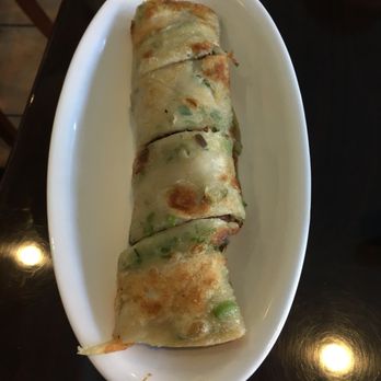 Dolphin Bay - Scallion pancake with beef - Taiwanese Near Me - Boston, Massachusetts