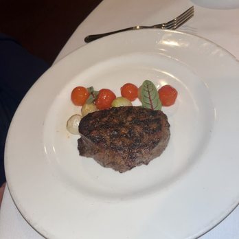 21 Oceanfront - Filet Mignon - New American Near Me - Newport Beach, California