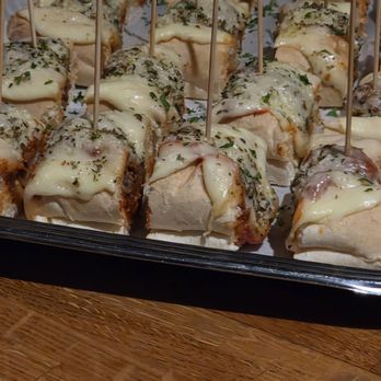 Bardog Tavern - Meatball hoagies - Bars Near Me - Memphis, Tennessee Bardog Tavern - Meatball hoagies - Bars Near Me - Memphis, Tennessee