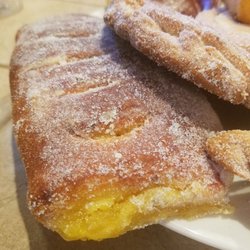 Moya's Bakery