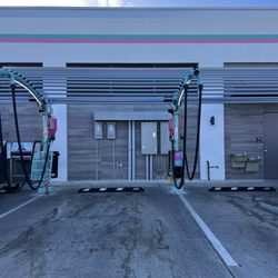 El Car Wash - Fort Lauderdale - Car cleaning stations