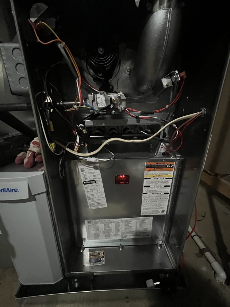 Slide of M&G Air Conditioning