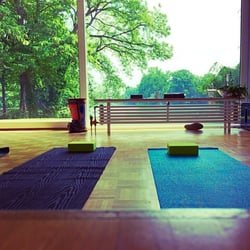 Lakeside Yoga und SUP