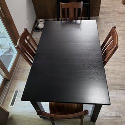 Everything Amish - Oak Table & four chairs
