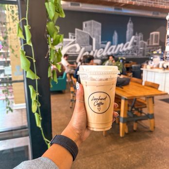 Lionheart Coffee - Butterscotch Latte - Coffee Roasteries Near Me - Cleveland, Ohio