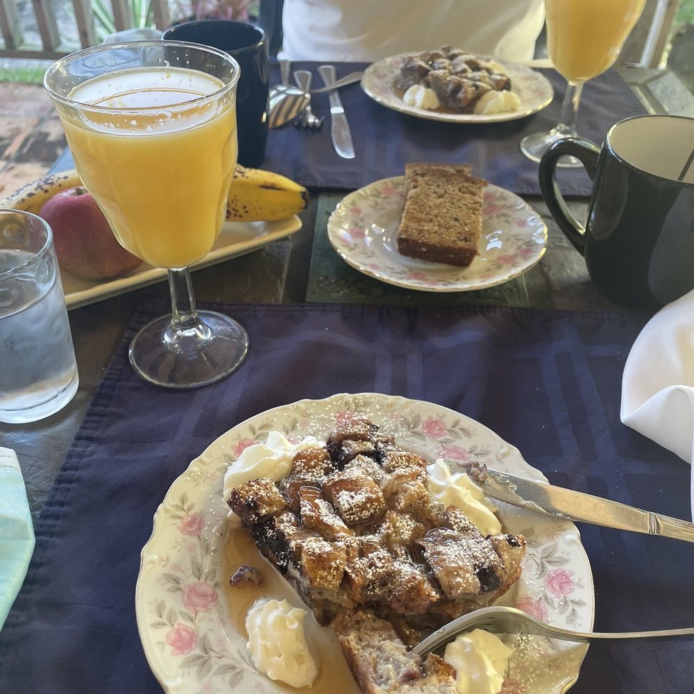 Mango Inn Bed and Breakfast - Hotels Near Me - Lake Worth, Florida Mango Inn Bed and Breakfast - Hotels Near Me - Lake Worth, Florida