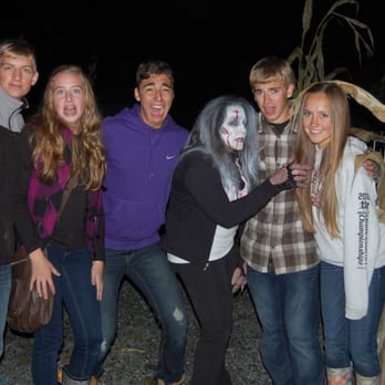 Carleton's Fright Farm - Haunted Houses Near Me - Everett, Washington Carleton's Fright Farm - Haunted Houses Near Me - Everett, Washington