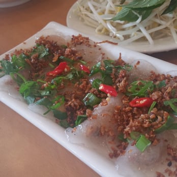 Hoi An Cafe - Banh bot lac tran - tapioca dumpling - Vietnamese Near Me - Vancouver, British Columbia