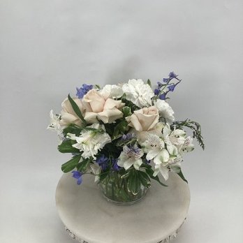 All A'Bloom - Arrangement perfectly styled! - Florists Near Me - Lees Summit, Missouri