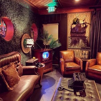 Harlow’s - Lounge - American Near Me - Bonsall, California