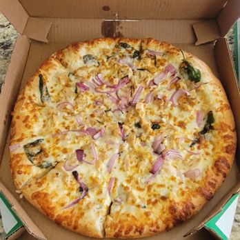 Marco's Pizza - No tomatoes on Florentine pizza ??? No mention of no tomatoes.... - Pizza Near Me - Fontana, California Marco's Pizza - No tomatoes on Florentine pizza ??? No mention of no tomatoes.... - Pizza Near Me - Fontana, California