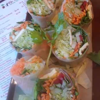 The Friendly Thai - Veggie spring rolls - Thai Near Me - Toronto, Ontario The Friendly Thai - Veggie spring rolls - Thai Near Me - Toronto, Ontario