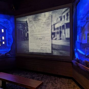 US Marshals Museum - Awesome room - Museums Near Me - Fort Smith, Arkansas