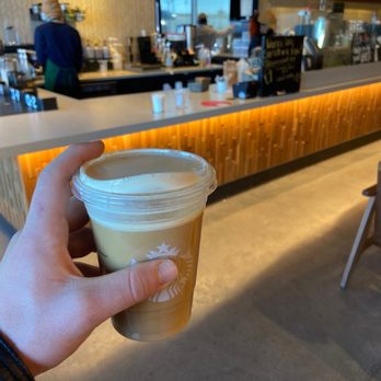 Starbucks - Coffee & Tea Near Me - Charlotte, North Carolina