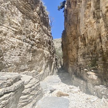 Devil's Hall Trail - Devil's Hall - Hiking Near Me