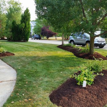 Bow Man Mulching - You spread or we spread - Landscaping Near Me Bow Man Mulching - You spread or we spread - Landscaping Near Me