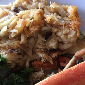 Buddy's Crabs & Ribs - Another pic of the suppose lump crabmeat crab cake. The worst - Seafood Near Me - Annapolis, Maryland