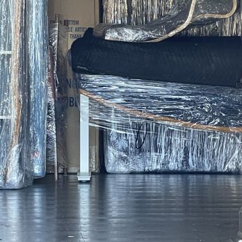 SQ Moving Company - Refusing to cover the legs even with shrink wrap. - Movers Near Me - Los Angeles, California SQ Moving Company - Refusing to cover the legs even with shrink wrap. - Movers Near Me - Los Angeles, California