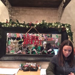No 165 - Best gift shop on the high street and so much holiday spirit!