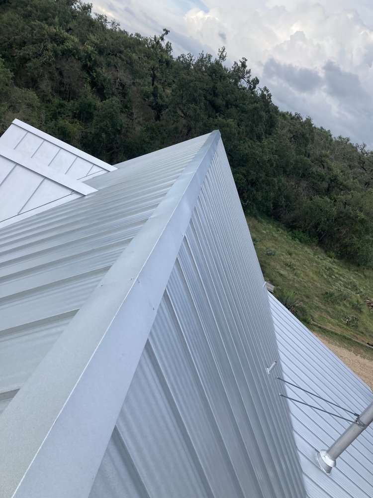 Slide of 2 Beavers Construction & Remodeling