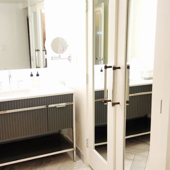 InterContinental Miami - BATHROOM - Hotels Near Me - Miami, Florida InterContinental Miami - BATHROOM - Hotels Near Me - Miami, Florida