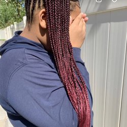 Celebrity hairstylist