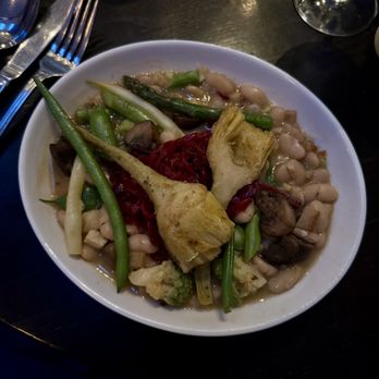 Chilmark Tavern - Vegan Cassoulet - New American Near Me - Chilmark, Massachusetts Chilmark Tavern - Vegan Cassoulet - New American Near Me - Chilmark, Massachusetts