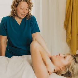 Ozark Massage Clinic - Each session is tailored to your individual needs. Michelle is sure to listen and help along your journey to being pain free!