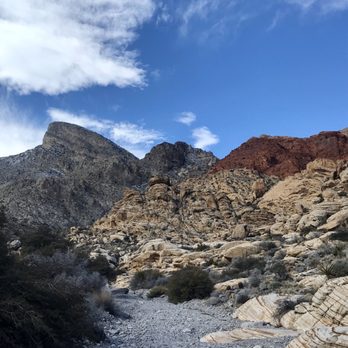 Kraft Mountain Loop - Wash to head back to complete the loop - Hiking Near Me - Las Vegas, Nevada