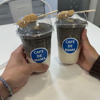 Cafe De Mama - Black Sesame Cream Latte (Iced) - Coffee & Tea Near Me - Los Angeles, California