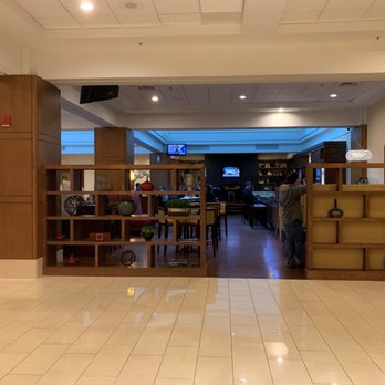 Detroit Marriott Troy - The restaurant - Hotels Near Me - Troy, Michigan