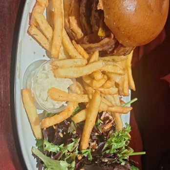 Carnegie Diner & Cafe - 'Five hills' burger (fiancé) - Breakfast & Brunch Near Me - Secaucus, New Jersey Carnegie Diner & Cafe - 'Five hills' burger (fiancé) - Breakfast & Brunch Near Me - Secaucus, New Jersey