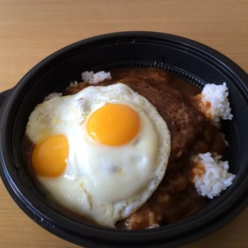 Eggs 'n Things - Waikiki Beach Eggspress - Loco Moco to go. - Breakfast & Brunch Near Me - Honolulu, Hawaii