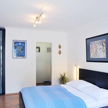 Bürgerhaus Salmeyer - Vacation Rentals Near Me - Klosterneuburg, 3