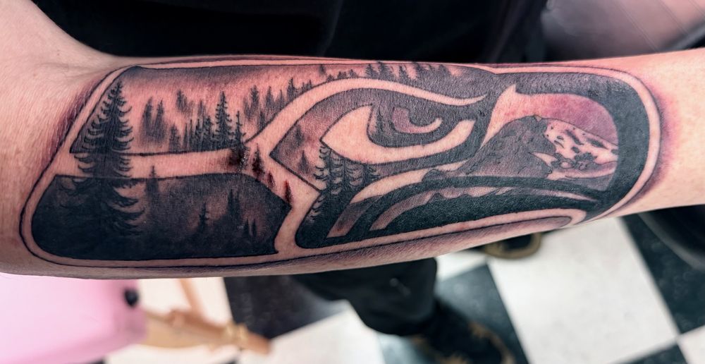 Stray Cat Tattoo Logo