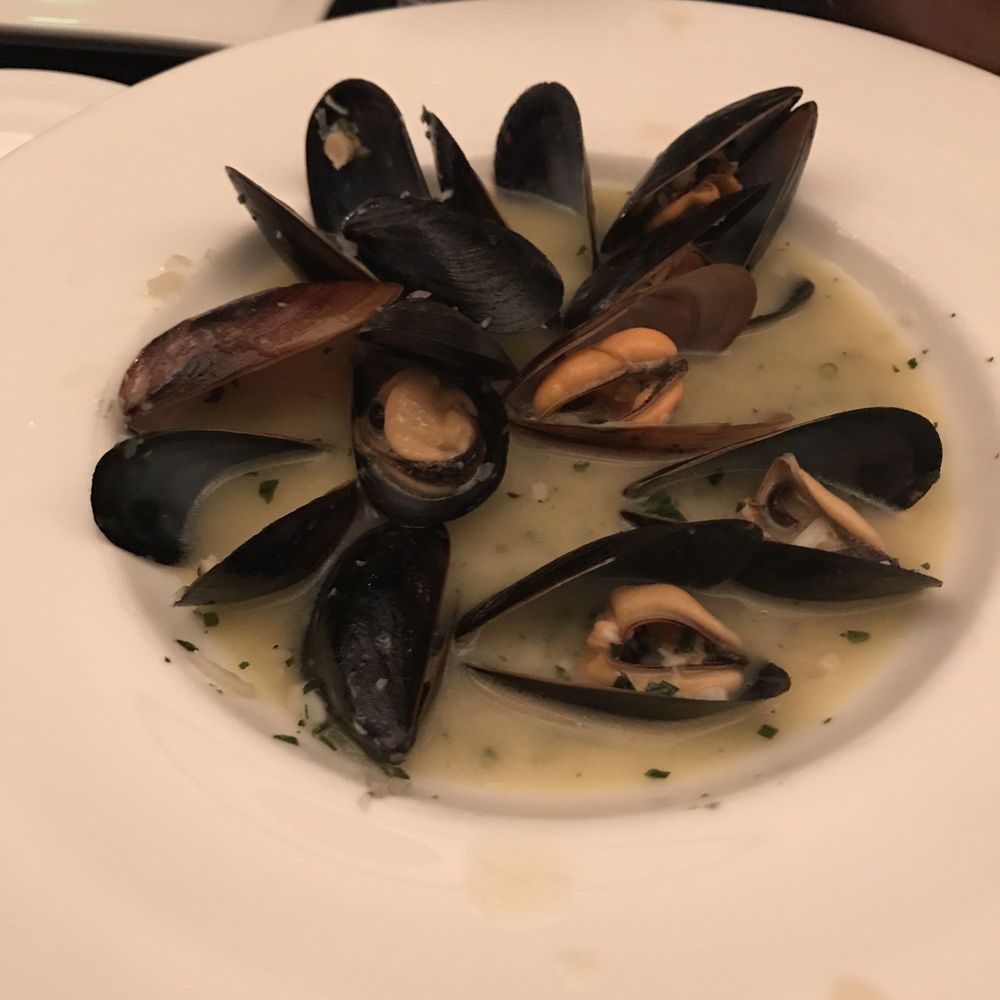 Harvest Table - Mussels, absolutely perfect - New American Near Me - St Helena, California Harvest Table - Mussels, absolutely perfect - New American Near Me - St Helena, California
