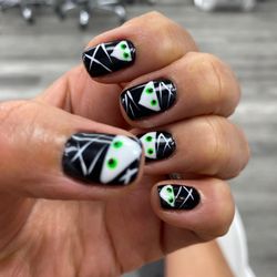 Nails Studio - Nail salon