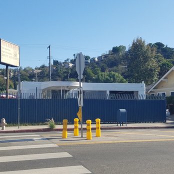 American Motor Trends - Exterior - Auto Repair Near Me - Los Angeles, California American Motor Trends - Exterior - Auto Repair Near Me - Los Angeles, California